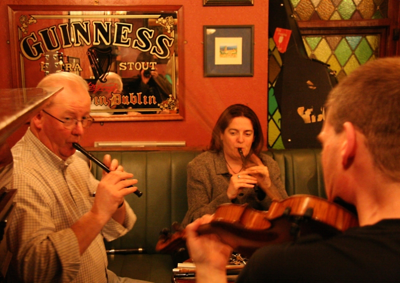 Irish pub music Ireland 6.jpg